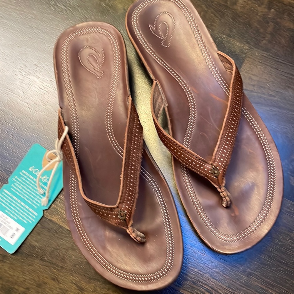 Olukai Ola leather flip flops